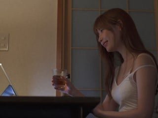 ADN-262 Cô vợ trẻ xoạc nhau với đồng nghiệp khi tiết lộ mật khẩu laptop