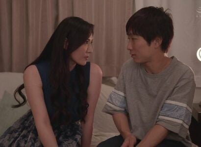 Vợ say bia cực lạnh rủ thằng chàng trai đồng nghiệp đi cùng vào nhà nghỉ