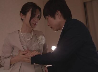 Con trai vừa tốt nghiệp xong bị mẹ kế hiếp dâm