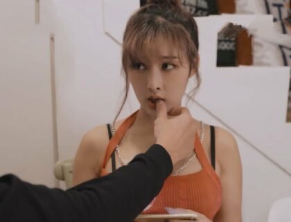 Chịch sấp mặt em gái mới lấy số trên mạng